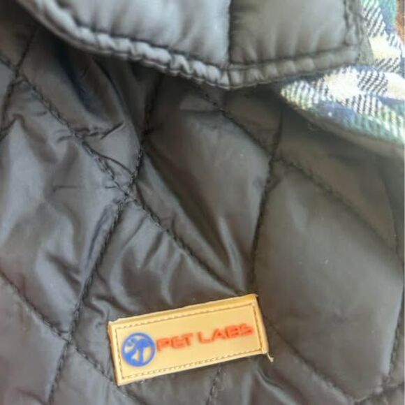 Small dog cold weather vests - Picture 4 of 7